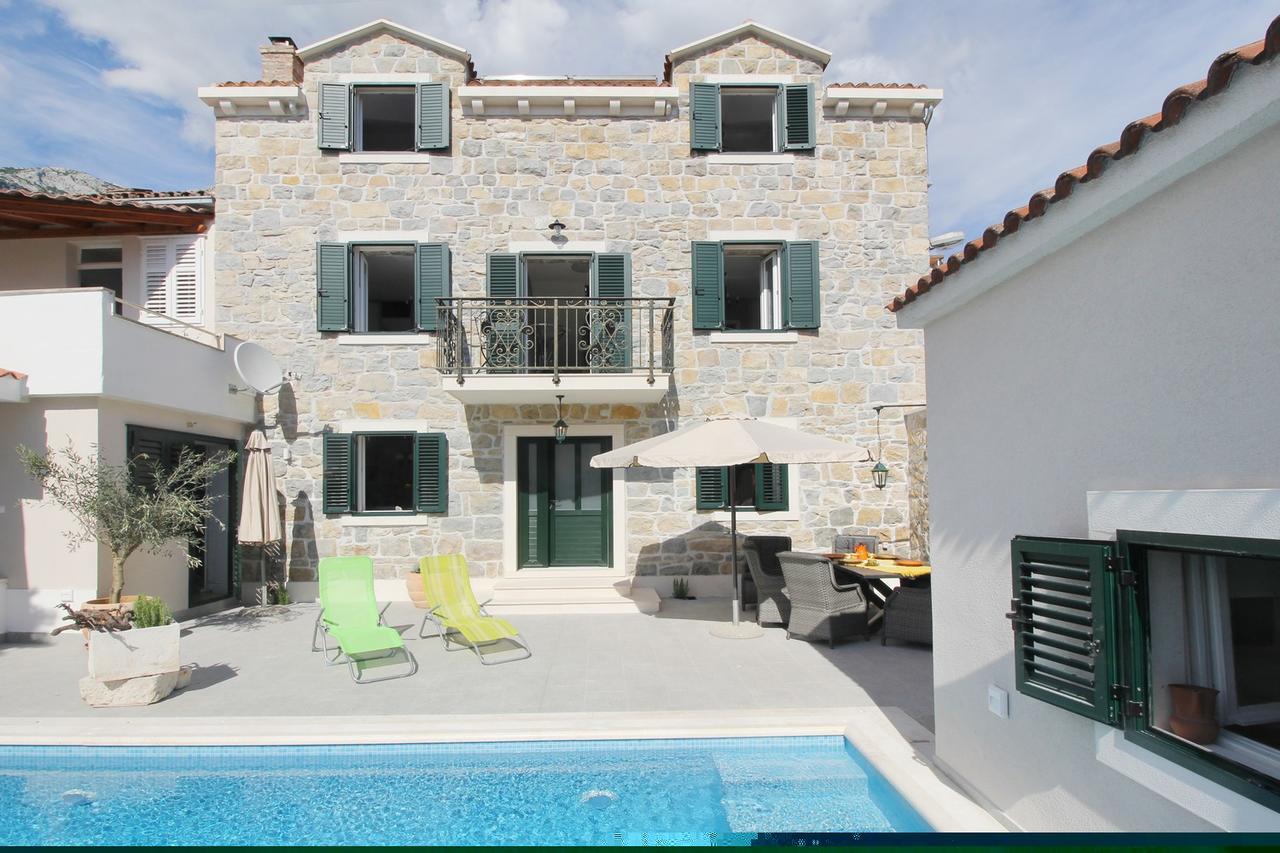 Villa Filipetti With Heated Pool Макарска Экстерьер фото